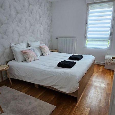 Ferienwohnung Le Cocon De Soie Superbe T3 A Vaulx En Velin Exterior foto