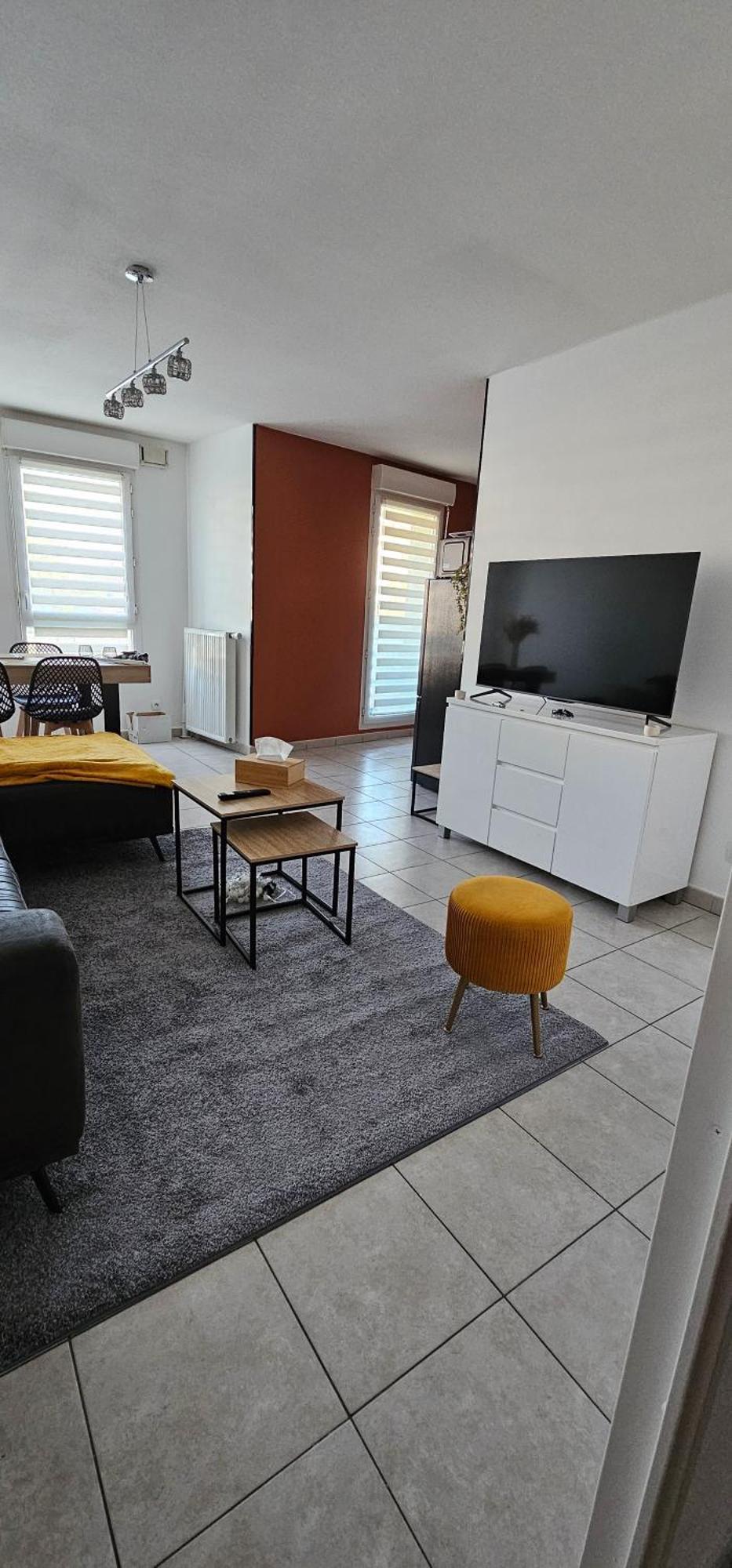 Ferienwohnung Le Cocon De Soie Superbe T3 A Vaulx En Velin Exterior foto